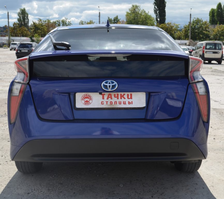 Toyota Prius 2015