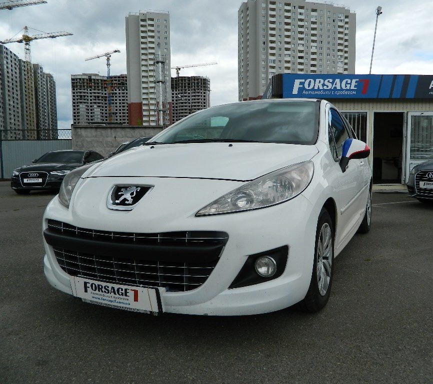 Peugeot 207 2011