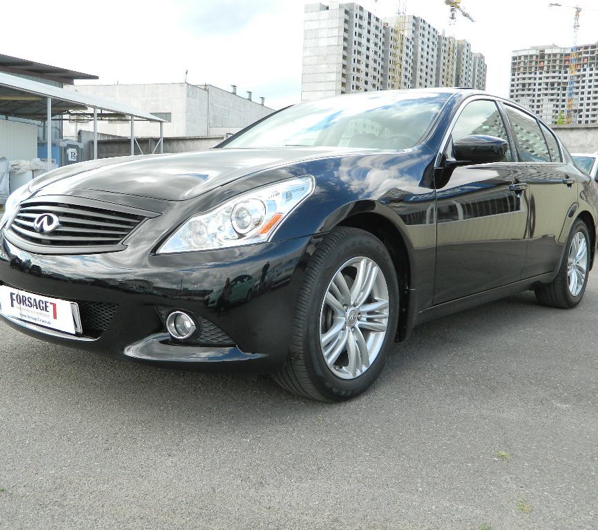 Infiniti G25 2012