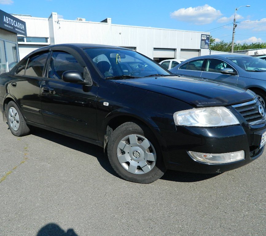 Nissan Almera 2008