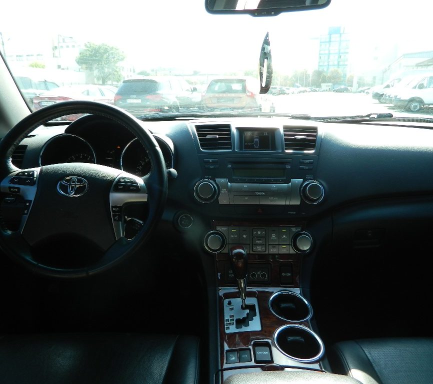 Toyota Highlander 2010