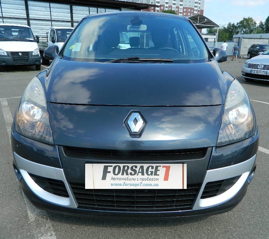 Renault Scenic 2011