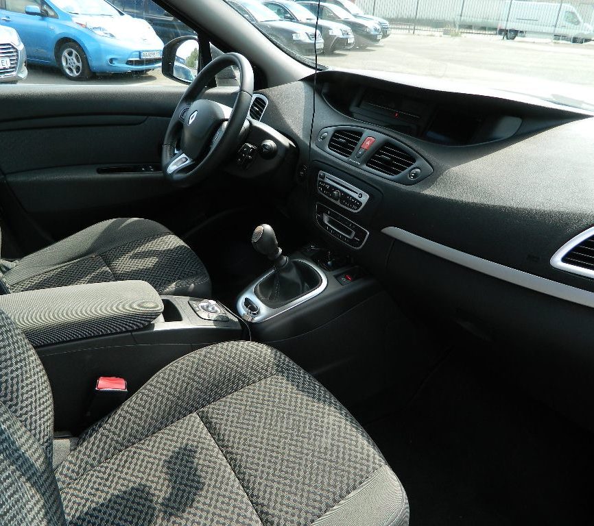 Renault Scenic 2011