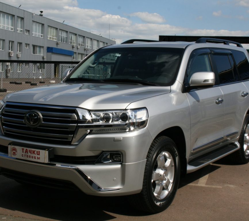 Toyota Land Cruiser (все) 2017