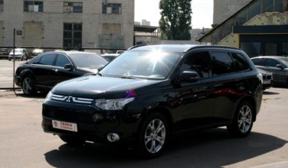 Mitsubishi Outlander 2013