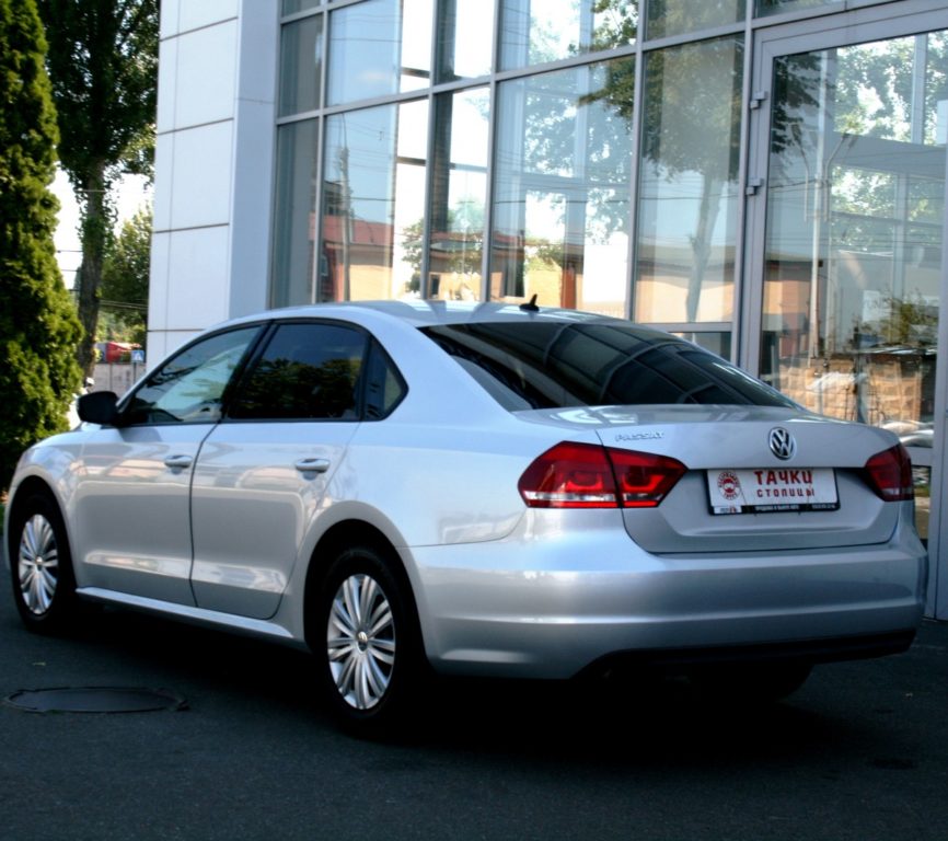 Volkswagen Passat B7 2014