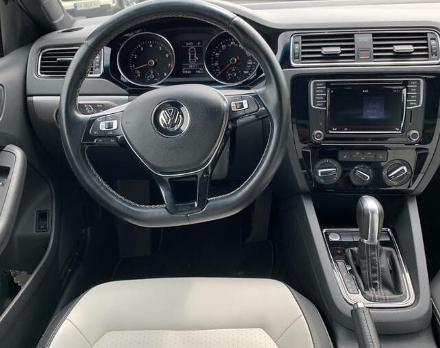 Volkswagen Jetta 2016