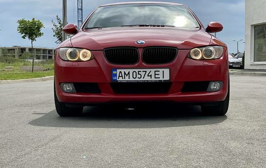 BMW 320 2008