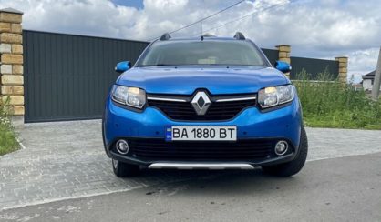 Renault Sandero StepWay 2015