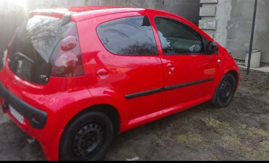 Peugeot 107 2013