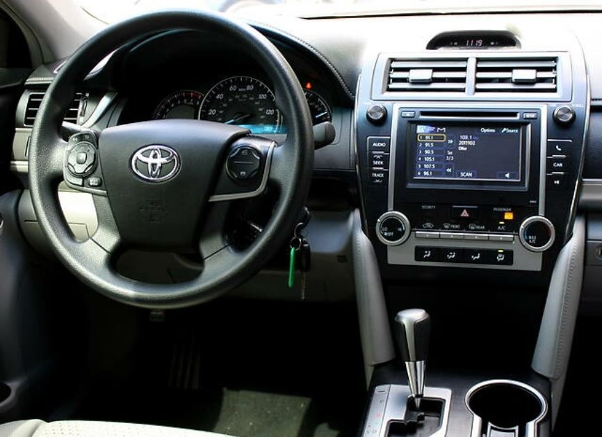 Toyota Camry 2012