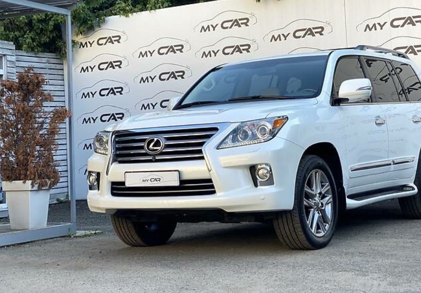 Lexus LX 570 2020