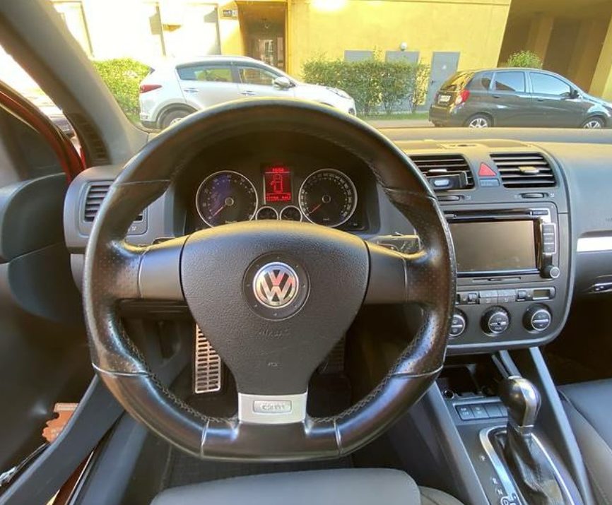 Volkswagen Golf V 2008