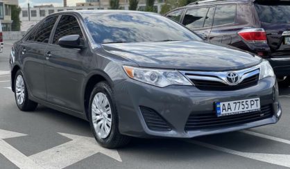 Toyota Camry 2013