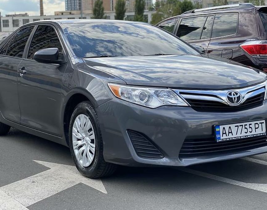 Toyota Camry 2013