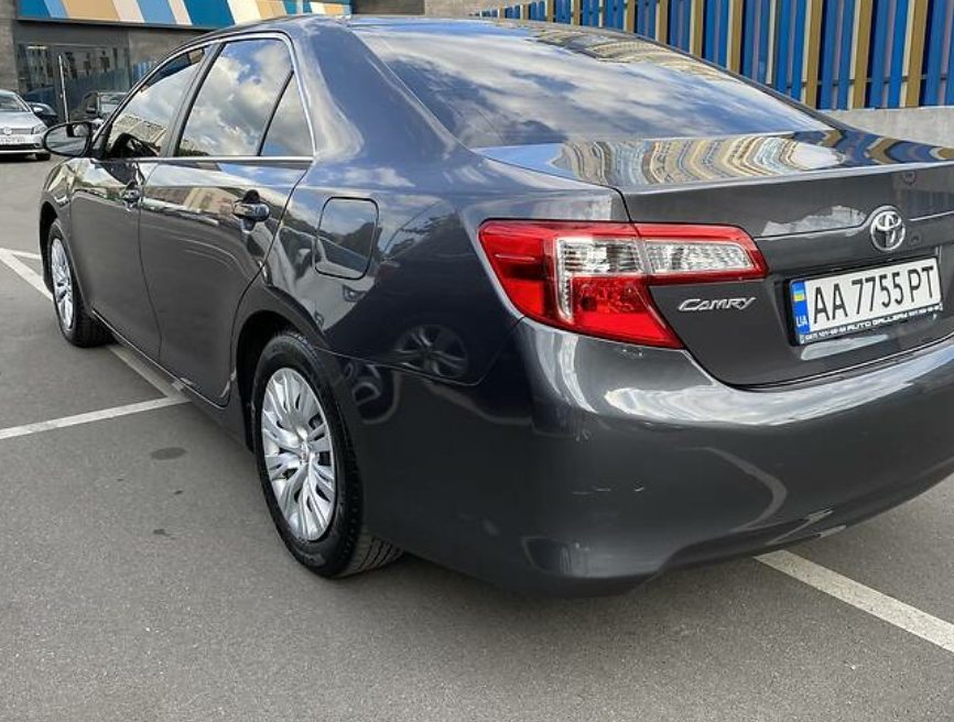 Toyota Camry 2013