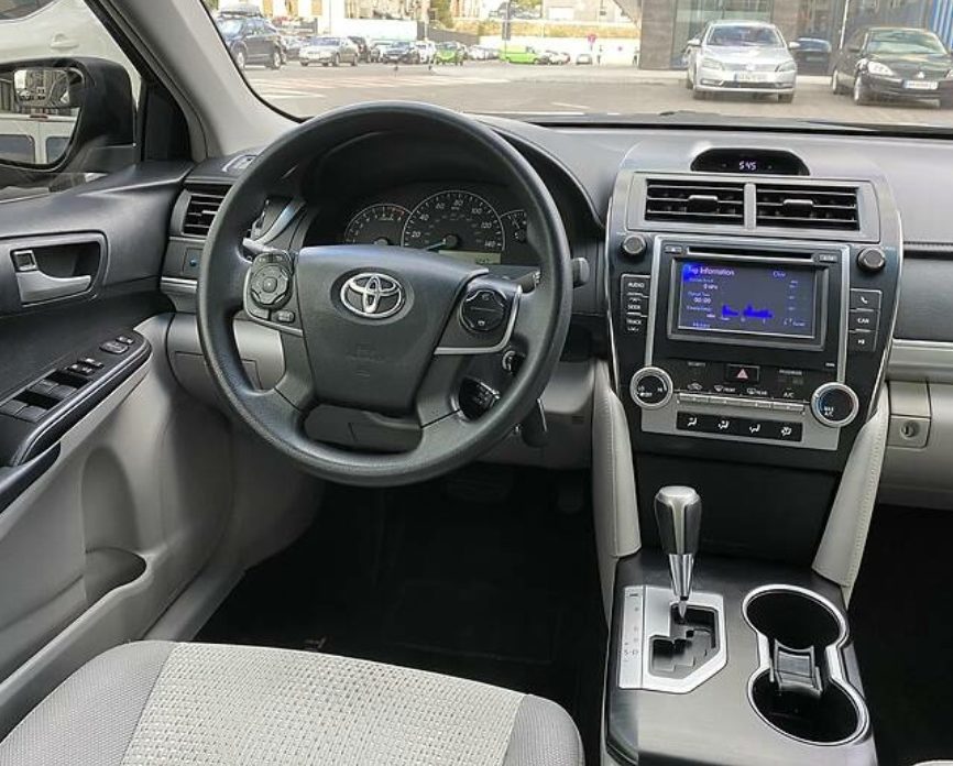 Toyota Camry 2013