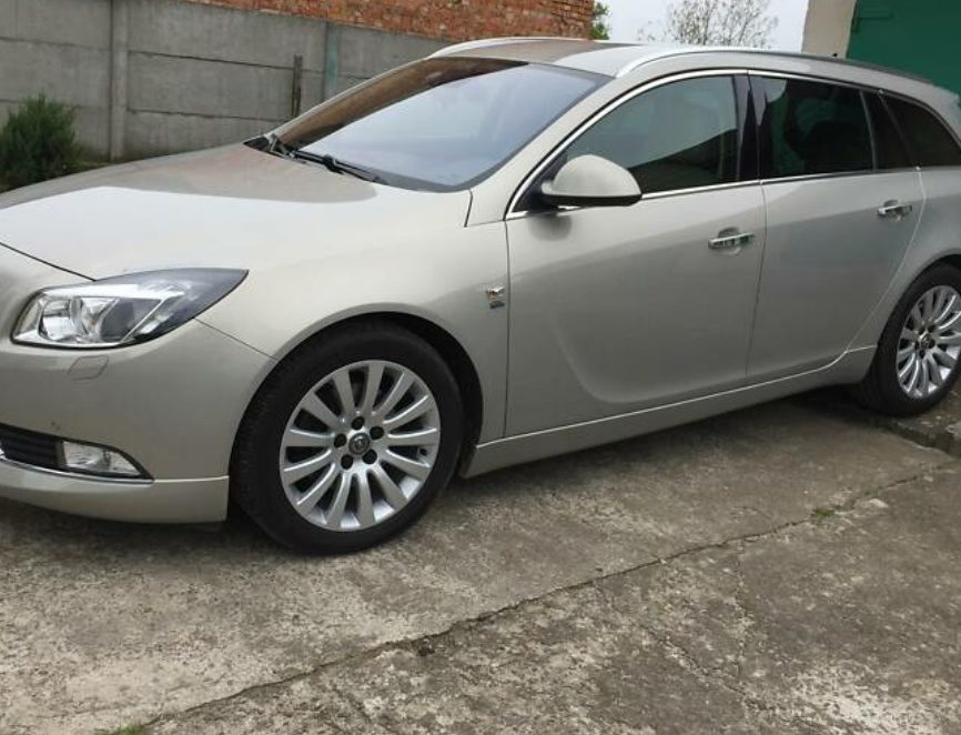 Opel Insignia 2011