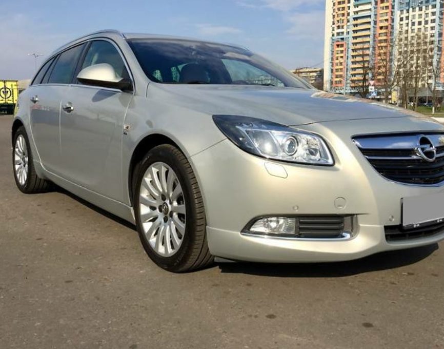 Opel Insignia 2011