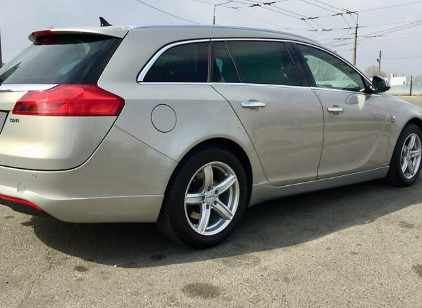 Opel Insignia 2011