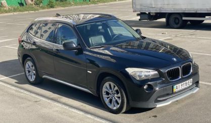 BMW X1 2011