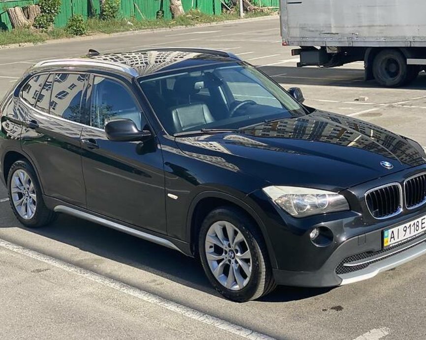 BMW X1 2011