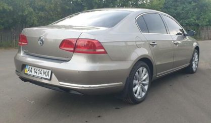 Volkswagen Passat B7 2012