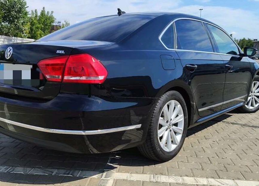 Volkswagen Passat B7 2011