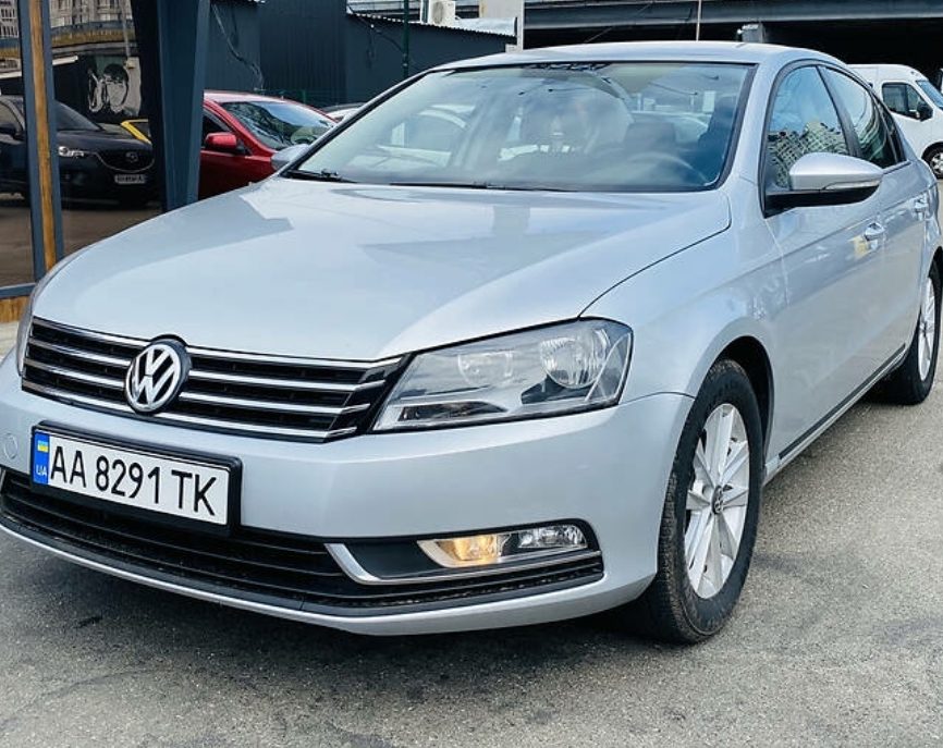 Volkswagen Passat B7 2012