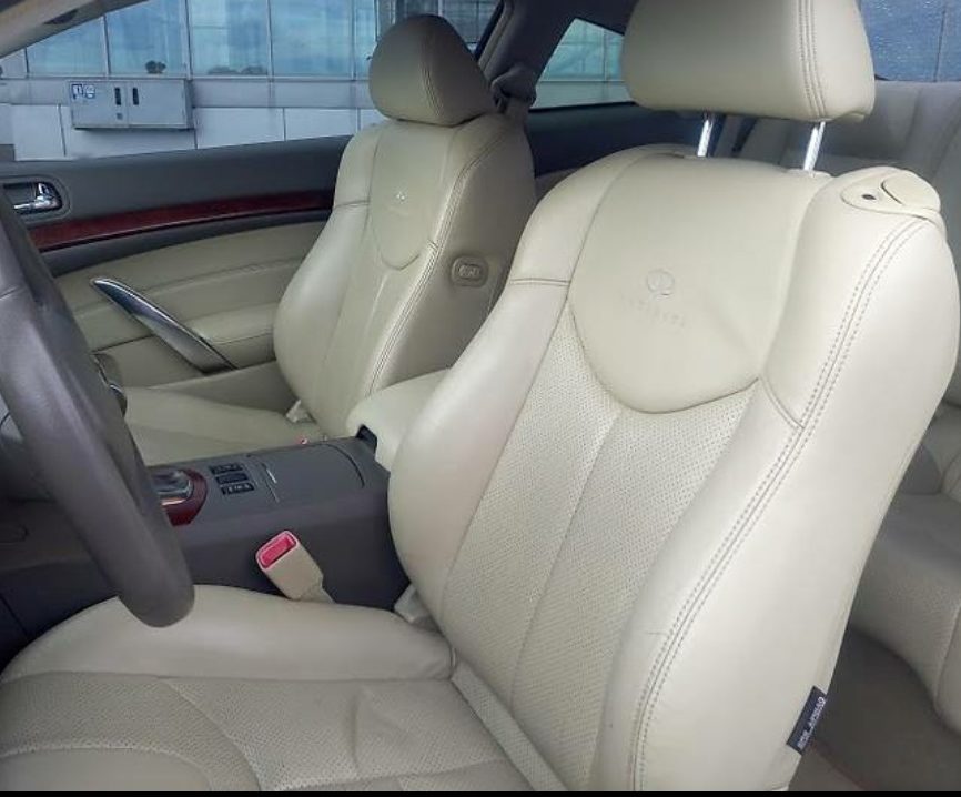 Infiniti G37 2008