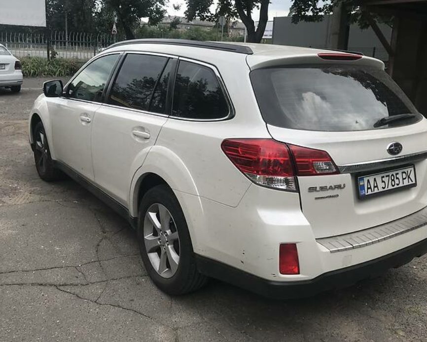 Subaru Outback 2013