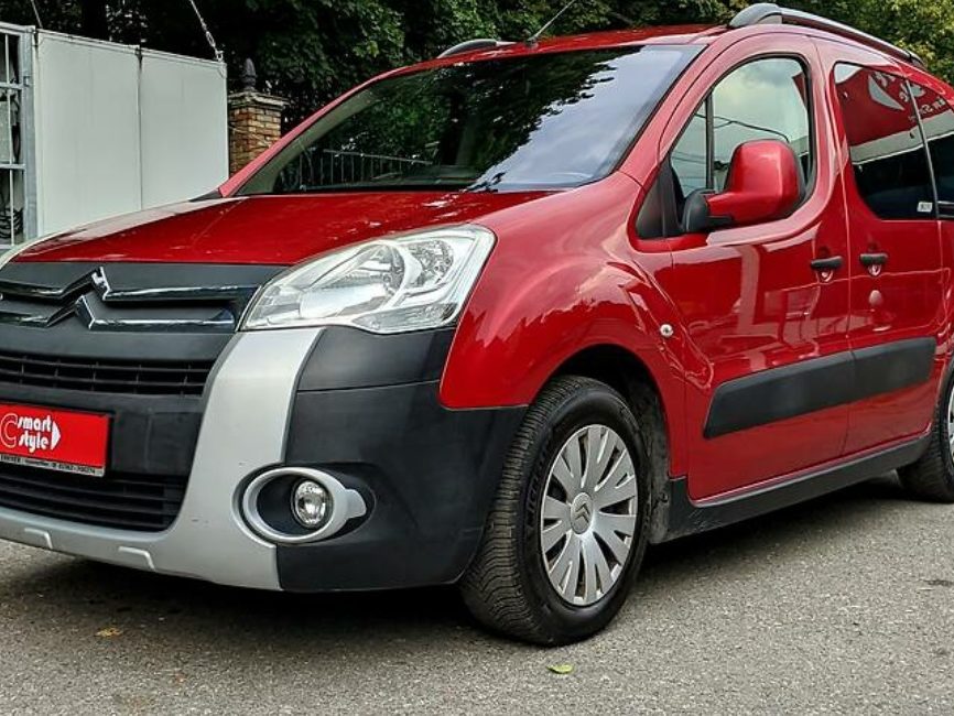 Citroen Berlingo пасс. 2011