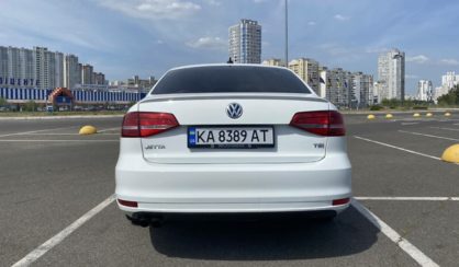 Volkswagen Jetta 2014