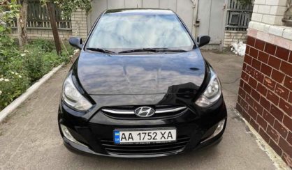 Hyundai Accent 2013