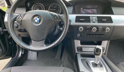 BMW 520 2010