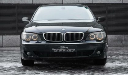 BMW 740 2007