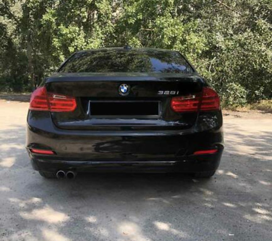 BMW 328 2012