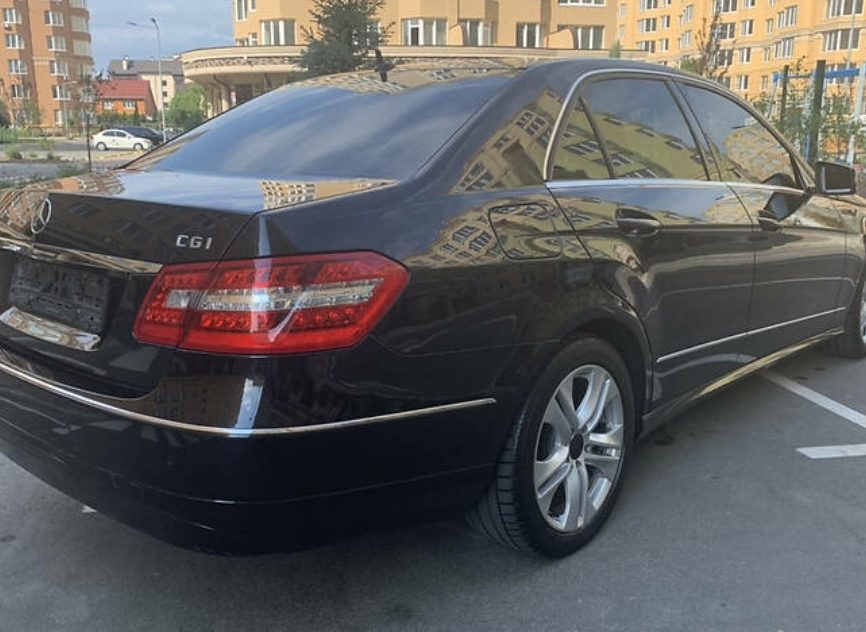 Mercedes-Benz E 250 2010