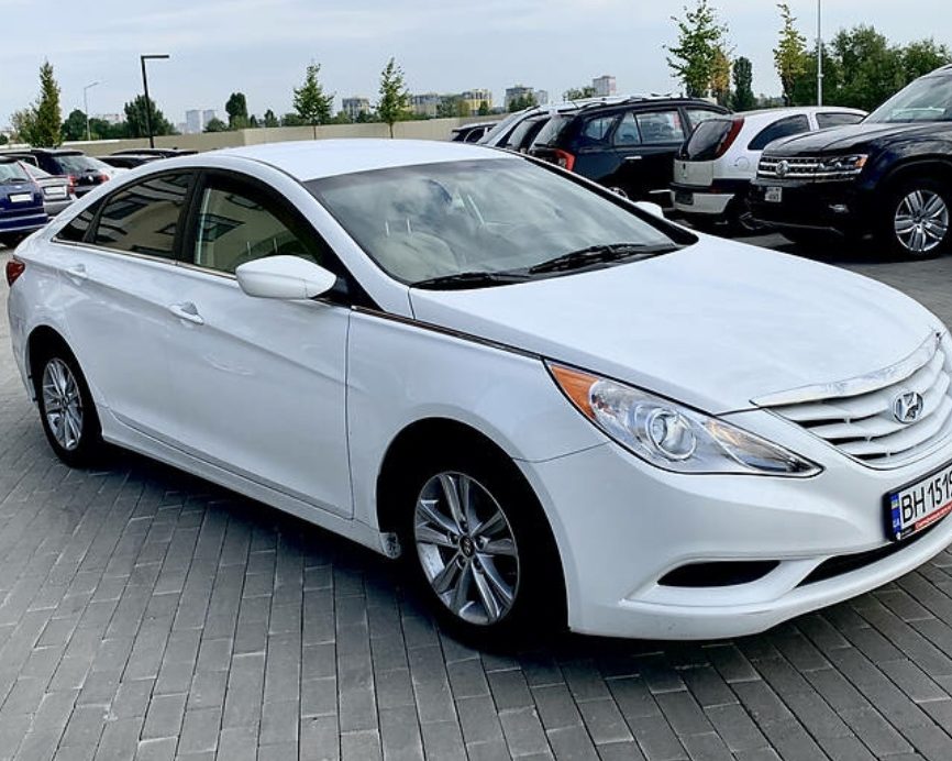 Hyundai Sonata 2013