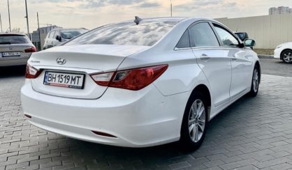 Hyundai Sonata 2013