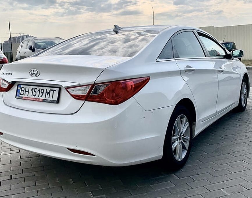 Hyundai Sonata 2013