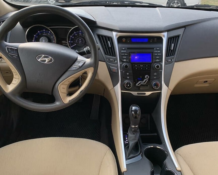 Hyundai Sonata 2013