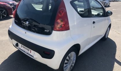 Peugeot 107 2011