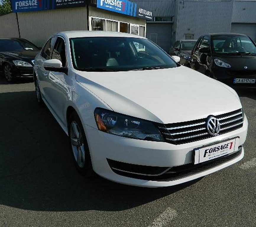 Volkswagen Passat B7 2013