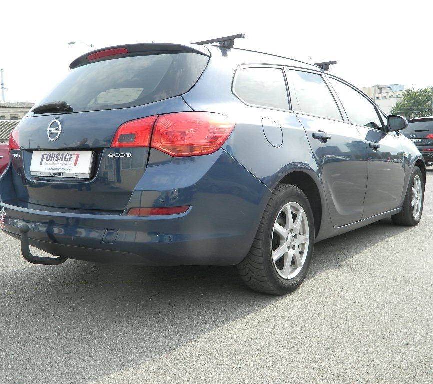 Opel Astra 2012