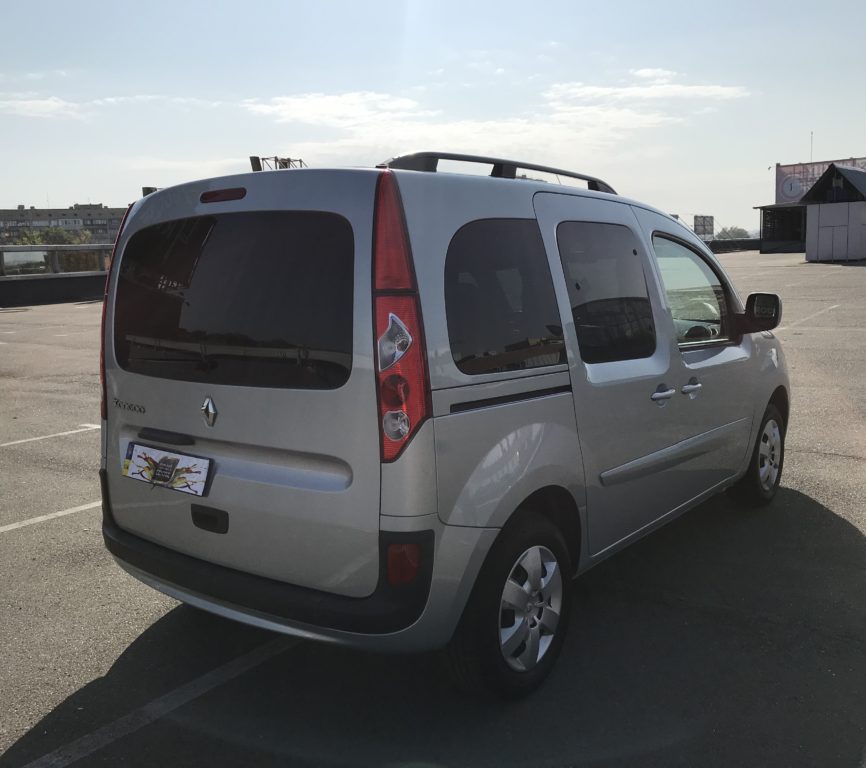 Renault Kangoo пасс. 2011