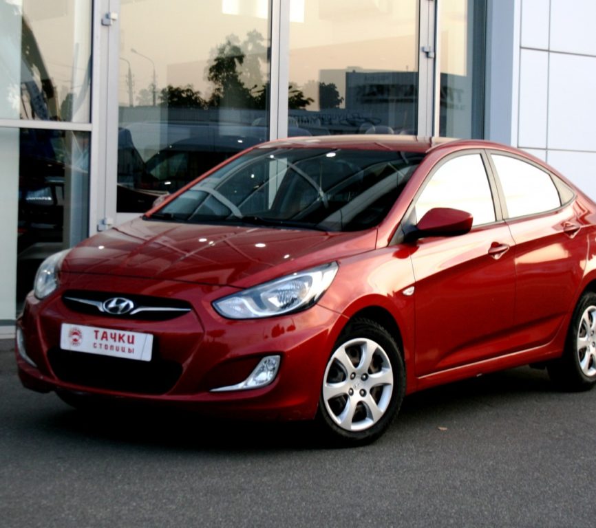 Hyundai Accent 2012