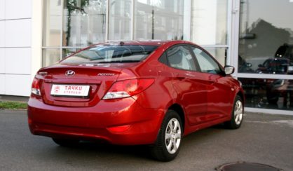 Hyundai Accent 2012