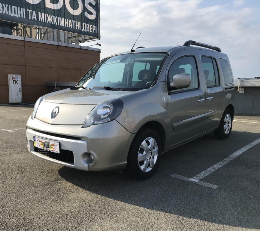 Renault Kangoo пасс. 2011