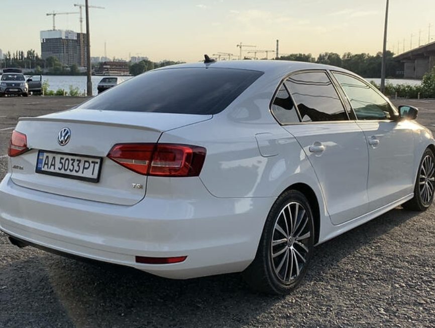 Volkswagen Jetta 2015